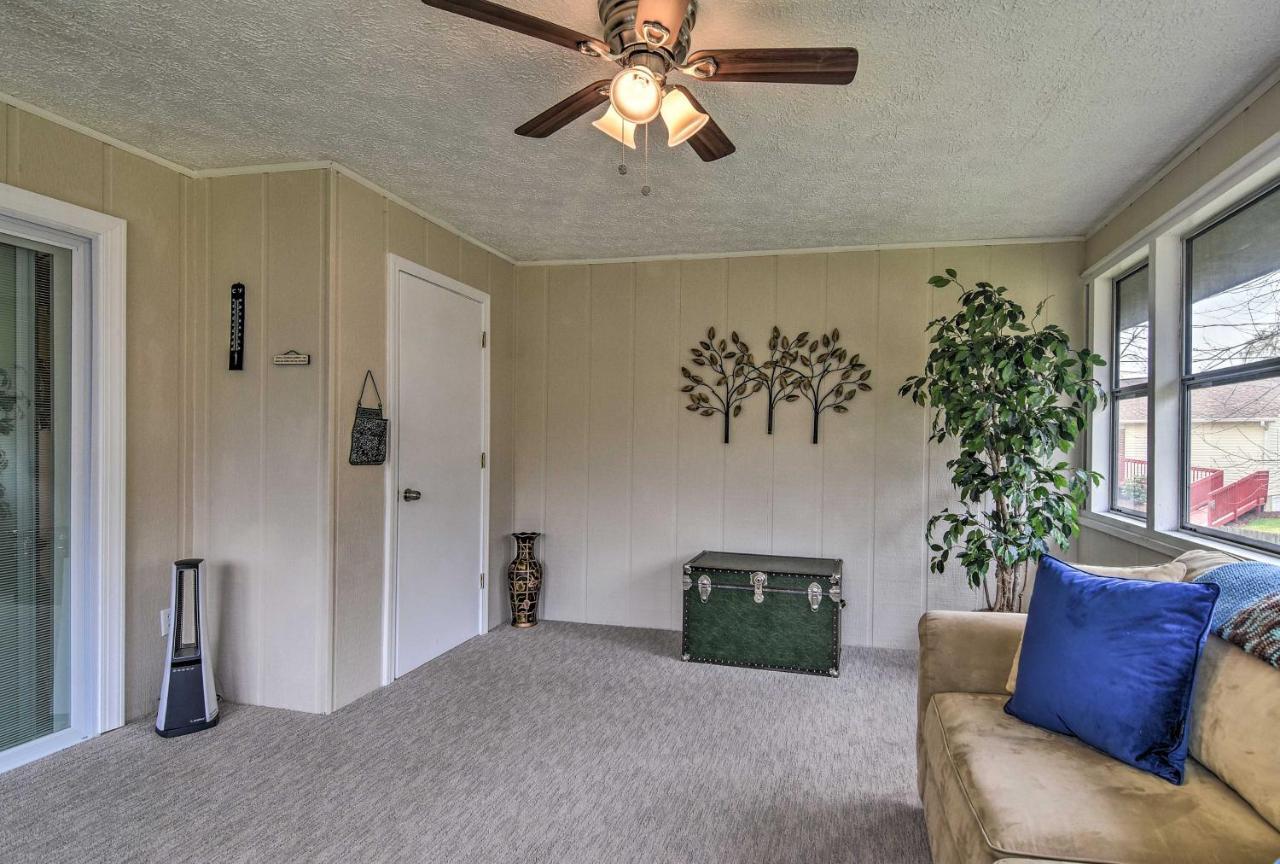 Condo With Sunroom, Near Downtown Hendersonville! Exteriér fotografie